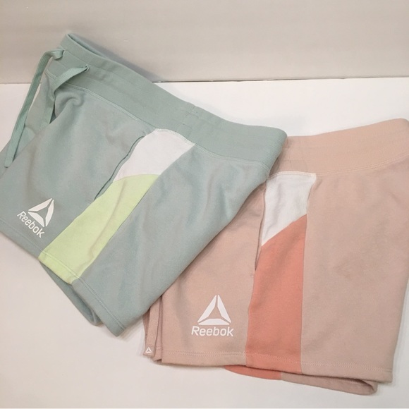 Lot of 2 Reebok Running Shorts Womens Size Medium Relaxed Fit Athletic Logo - Picture 2 of 11